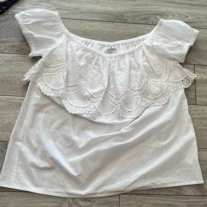 Kensie NWT white embroidered lace off-the shoulder top